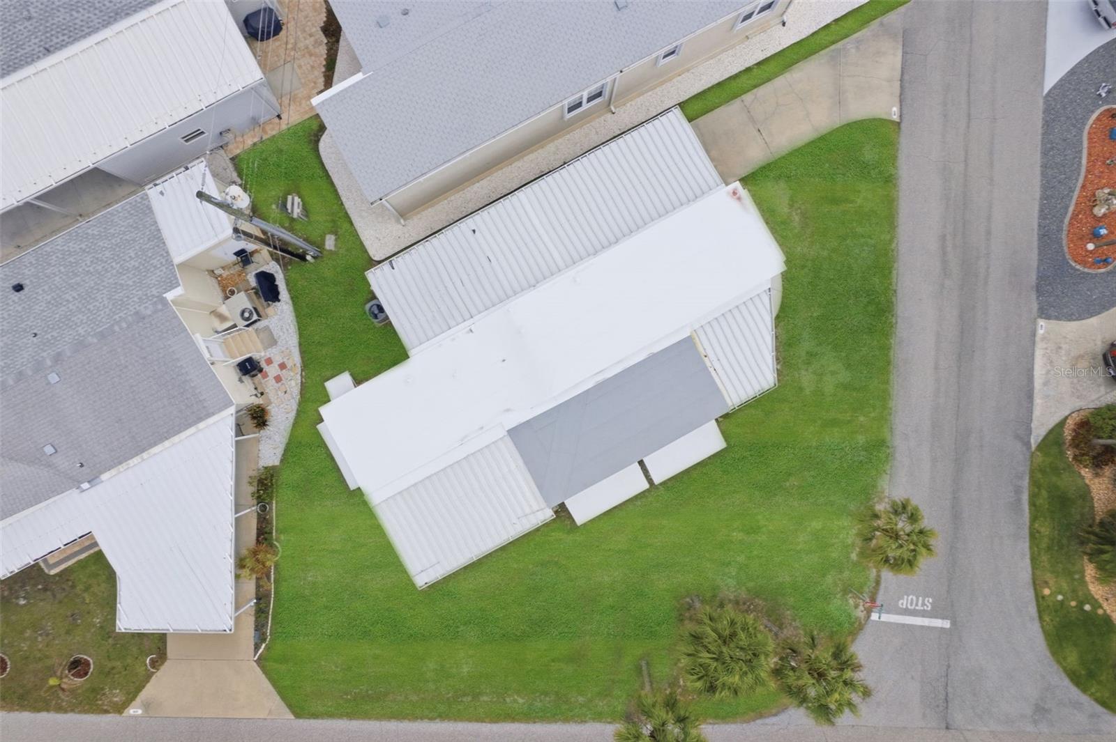 Image 30 of 50 For 802 Turf