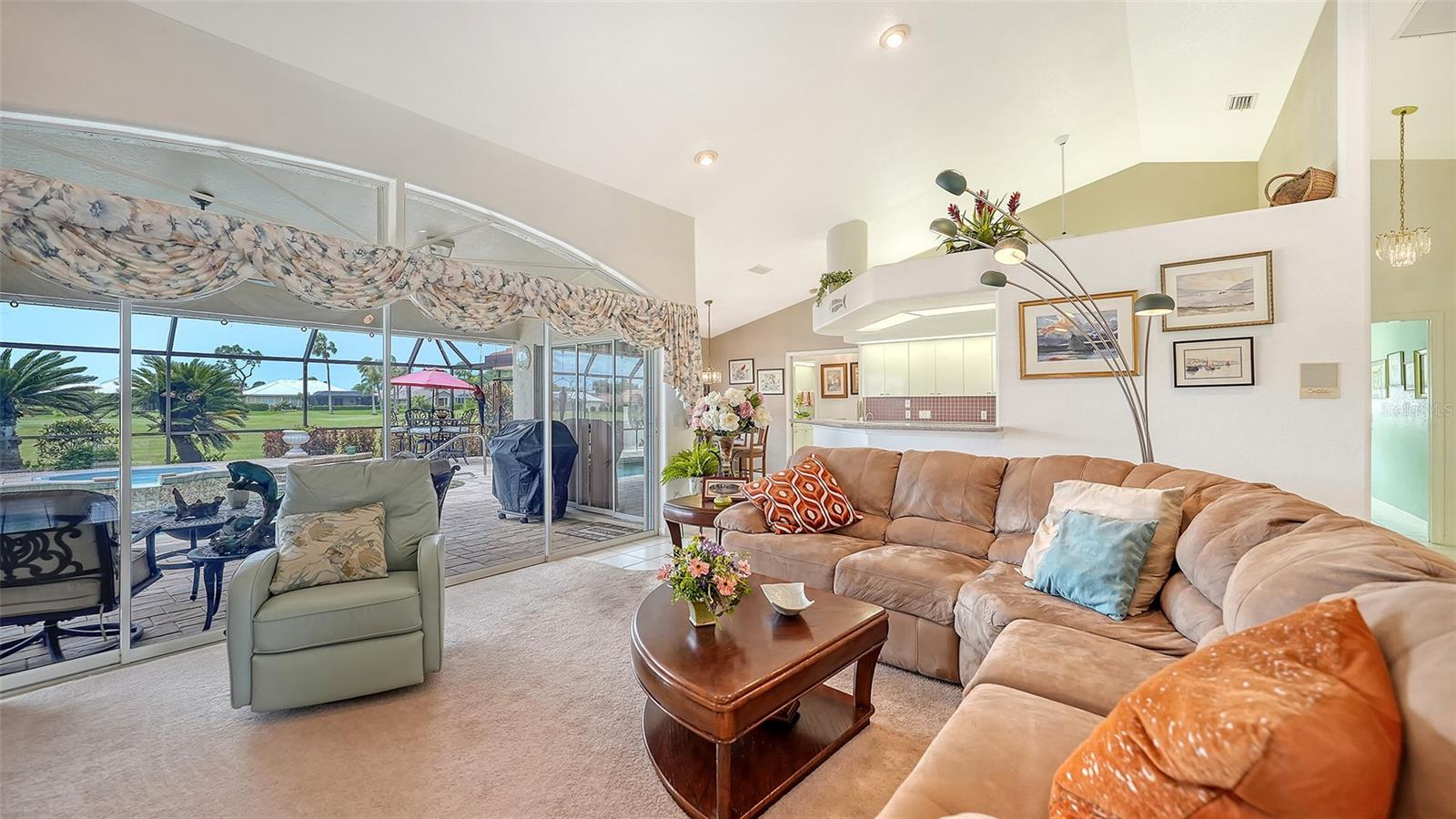 Image 18 of 88 For 552 Westmount Lane