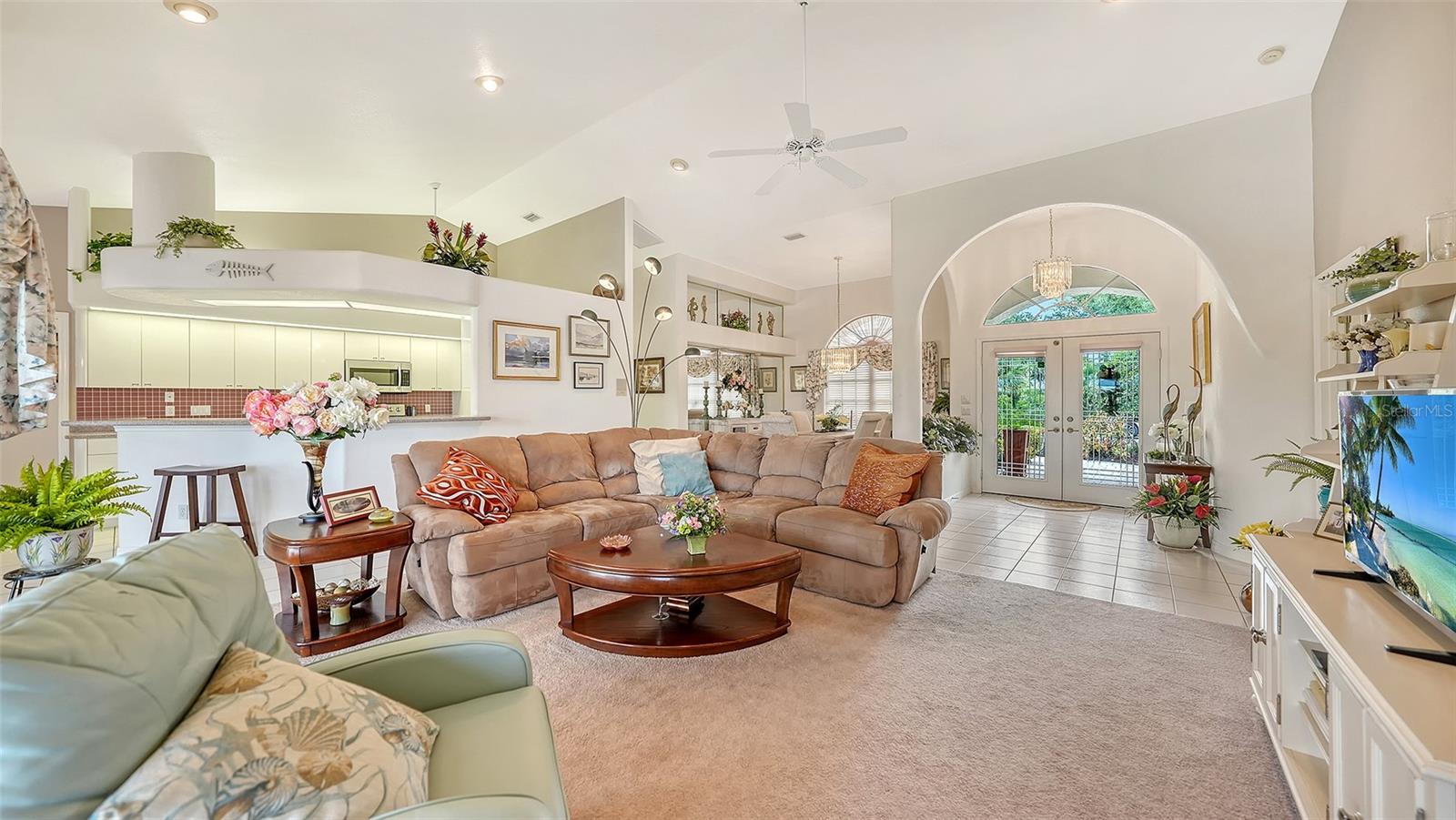 Image 19 of 88 For 552 Westmount Lane