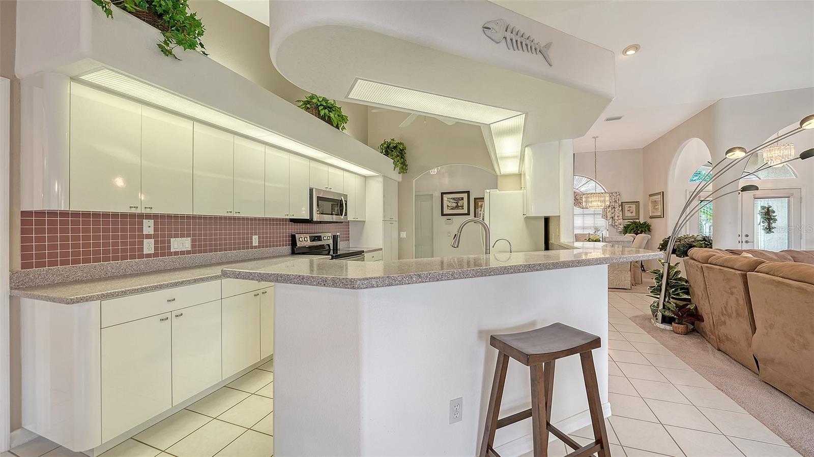 Image 26 of 88 For 552 Westmount Lane