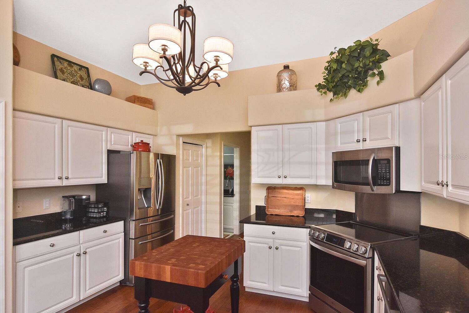 Image 14 of 68 For 1160 Highland Greens Drive