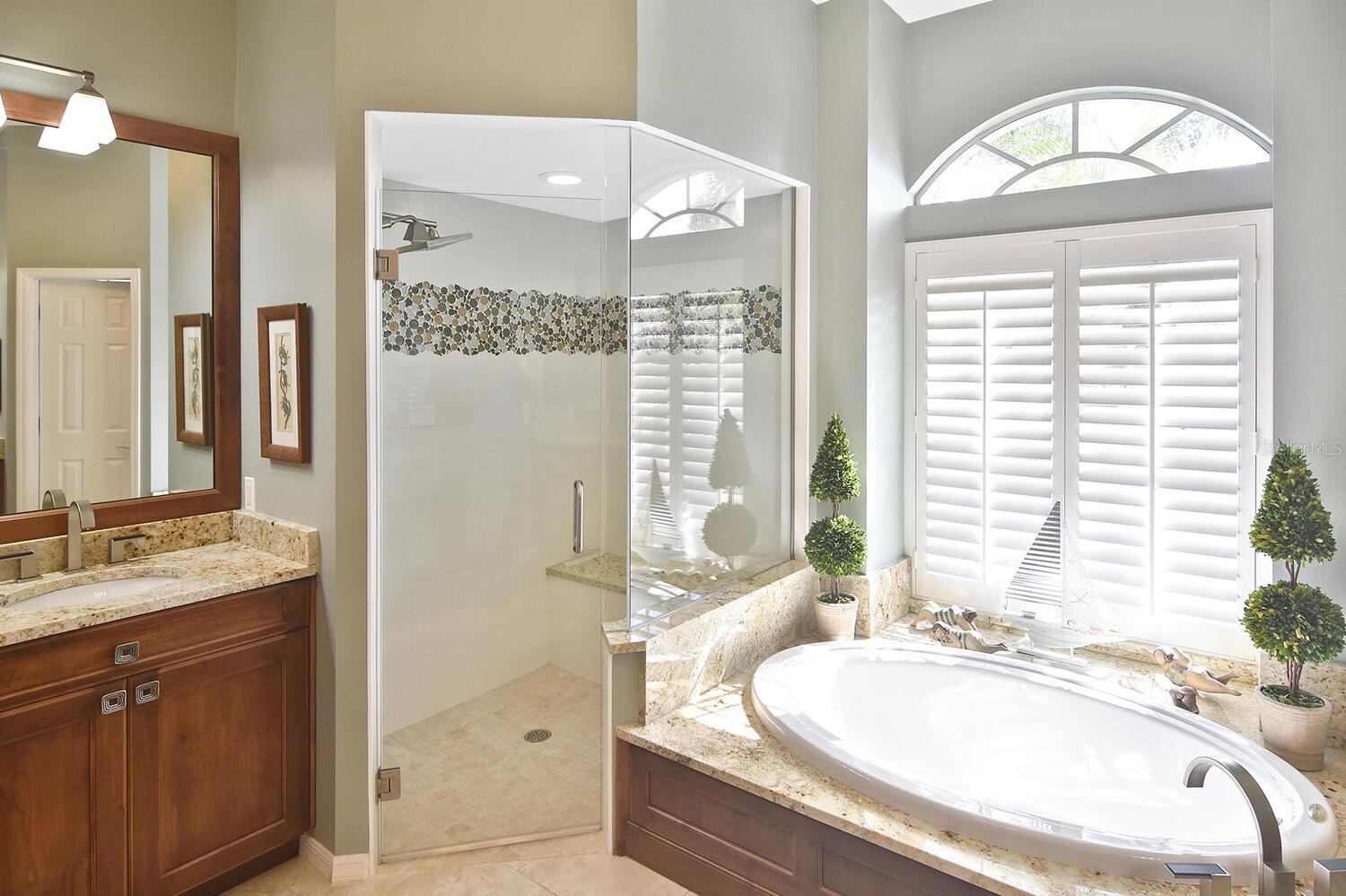 Image 26 of 68 For 1160 Highland Greens Drive