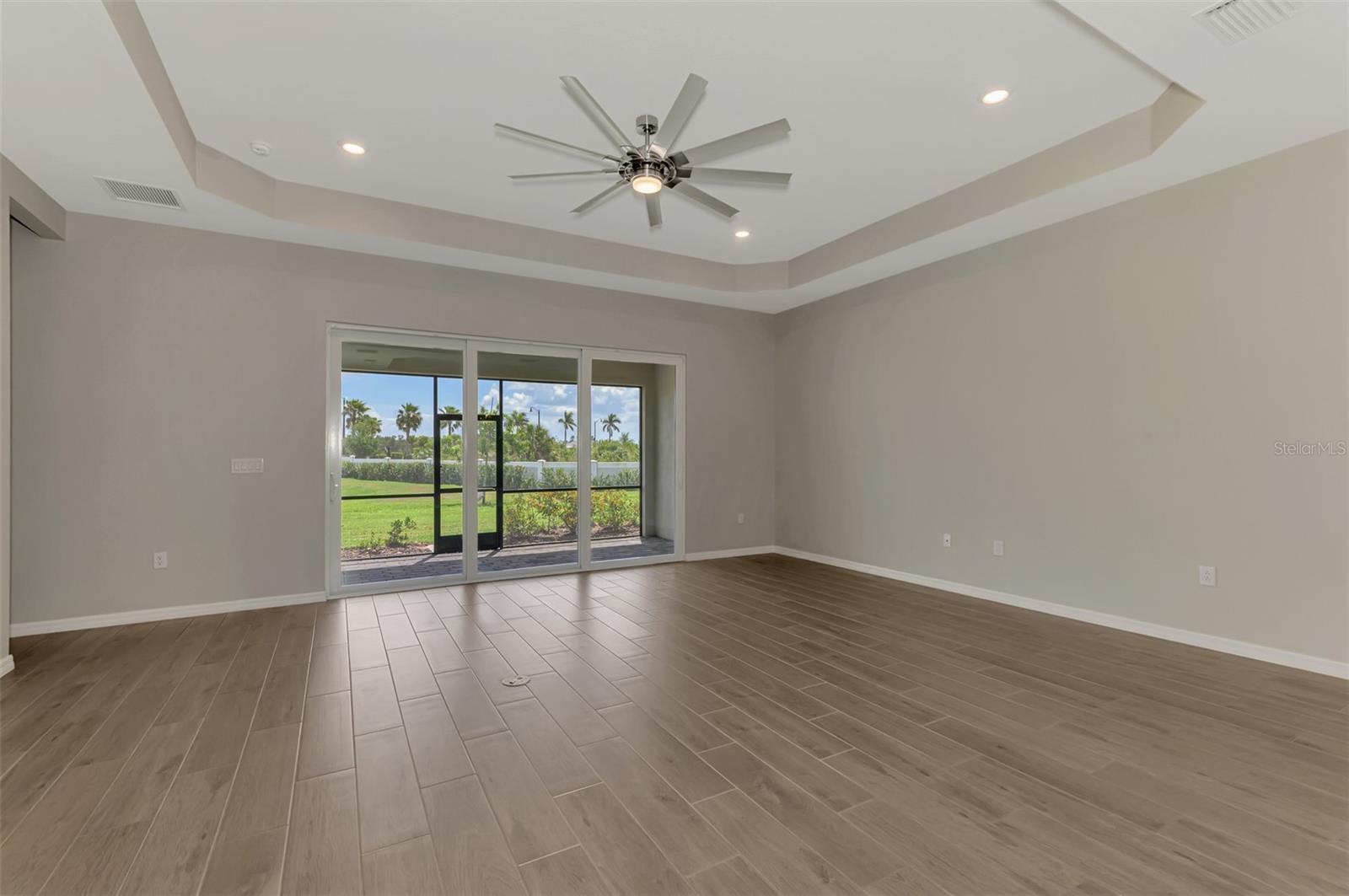 Image 15 of 99 For 17220 Jadestone Court