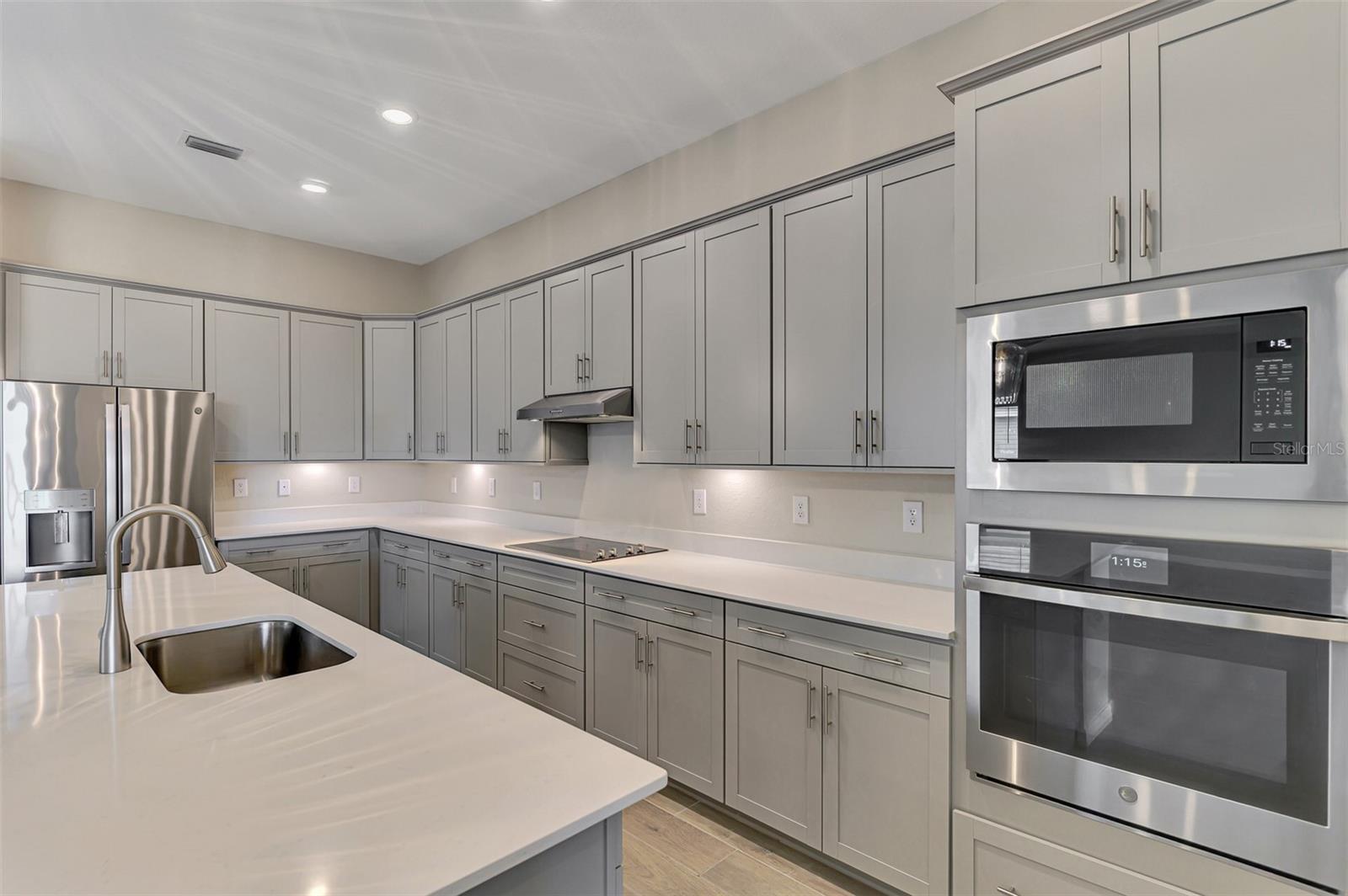 Image 21 of 99 For 17220 Jadestone Court