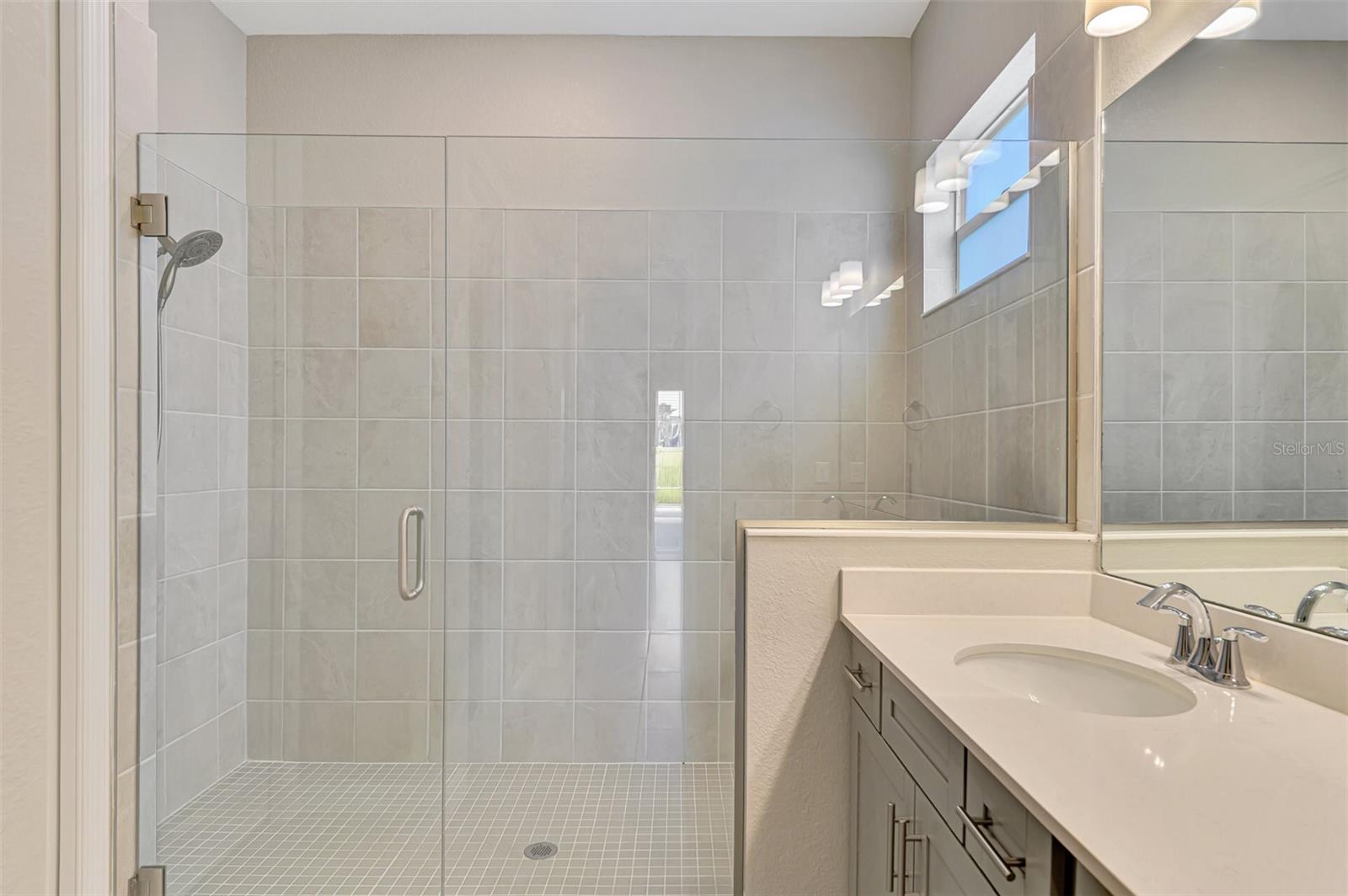 Image 29 of 99 For 17220 Jadestone Court