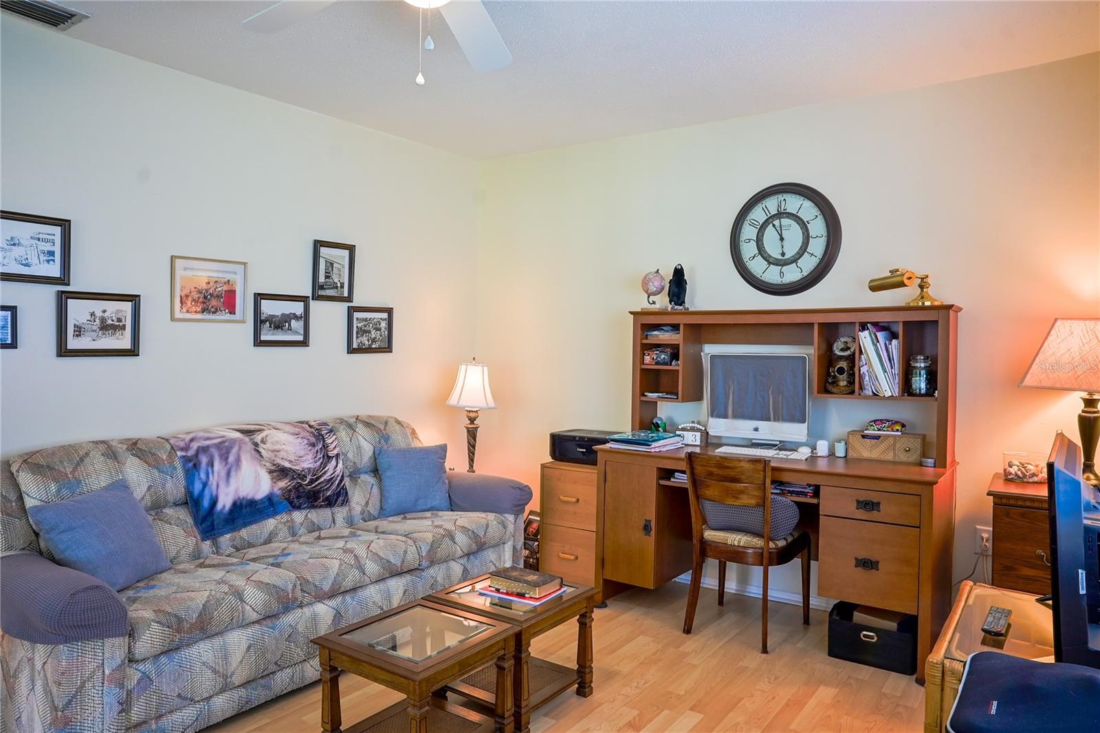 Image 17 of 47 For 3924 Ashwood Lane 59