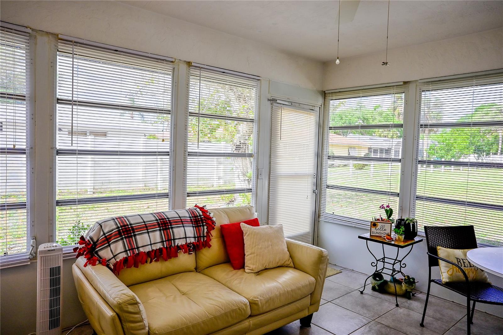 Image 9 of 47 For 3924 Ashwood Lane 59