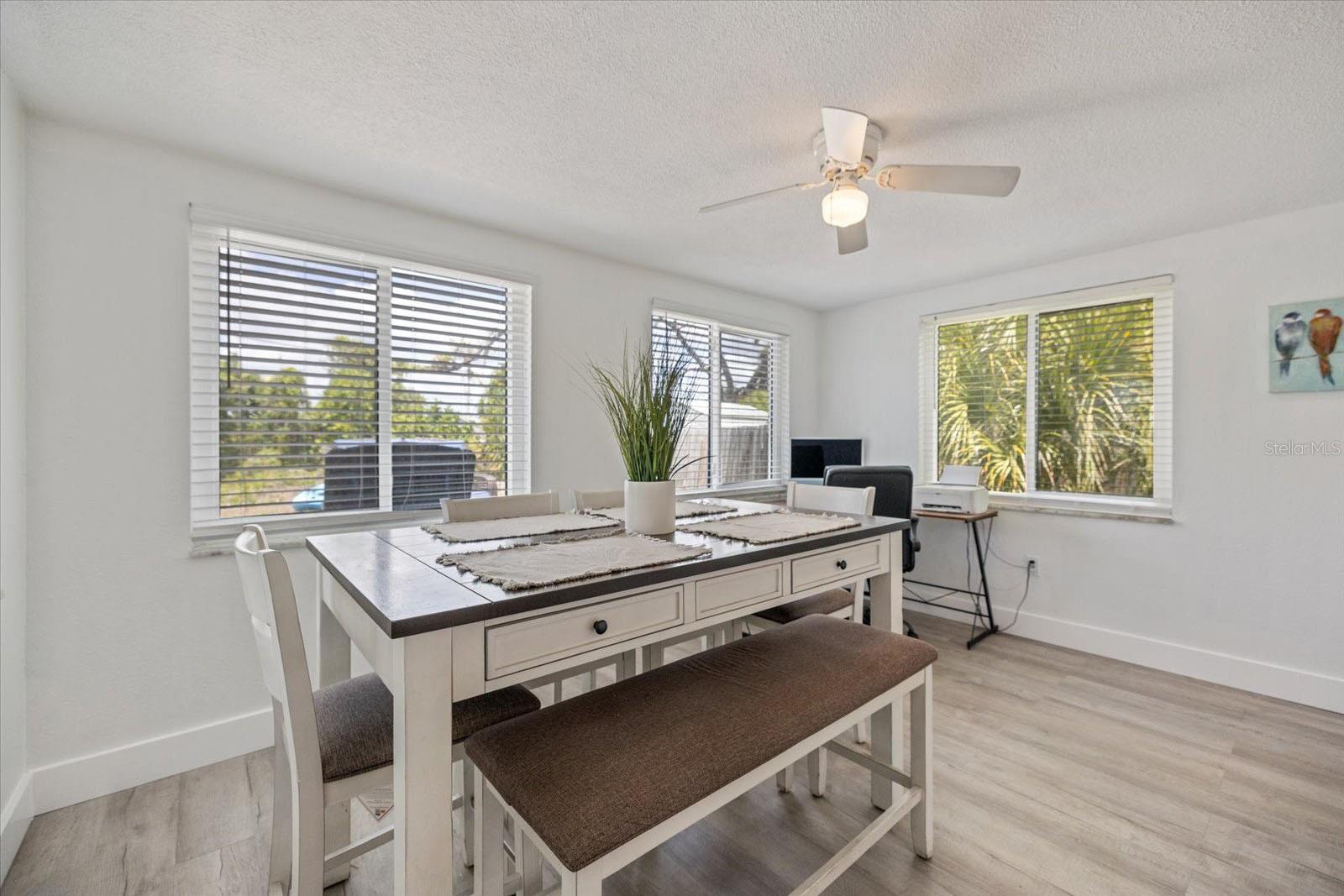 Image 11 of 29 For 324 Green Street