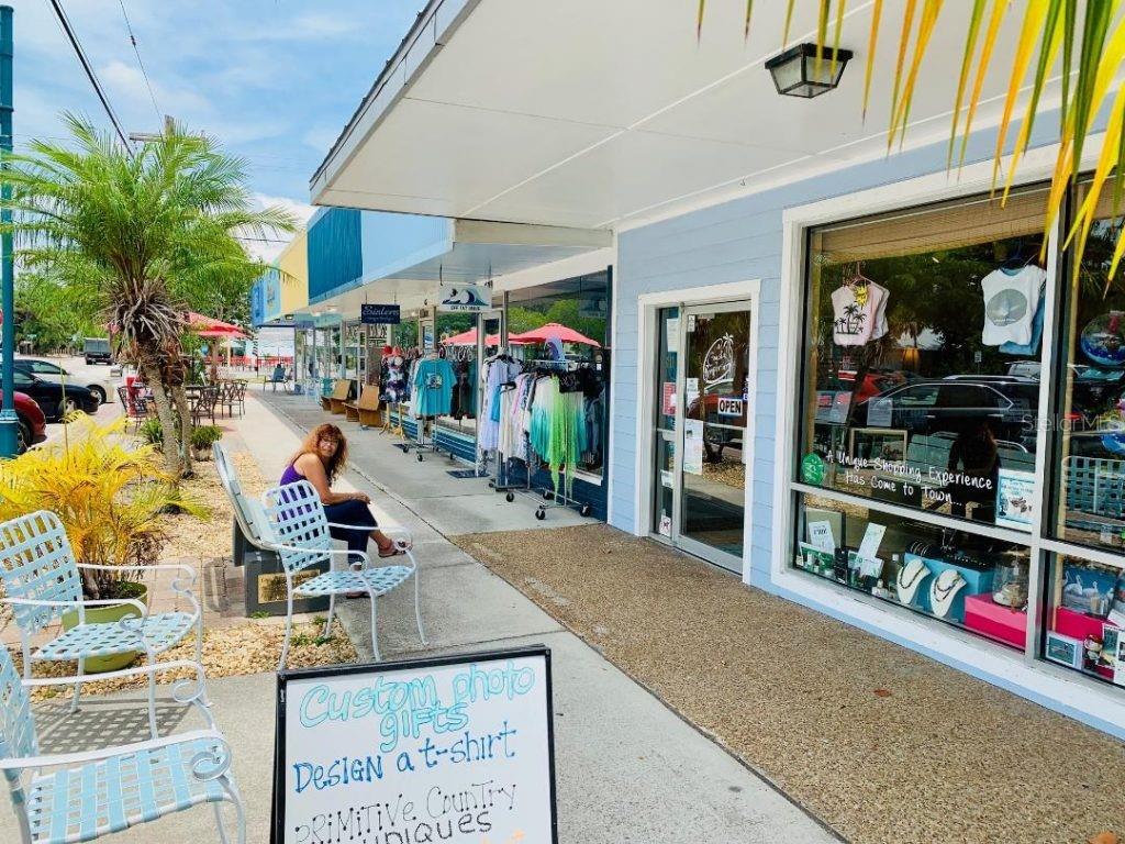 Image 27 of 29 For 324 Green Street