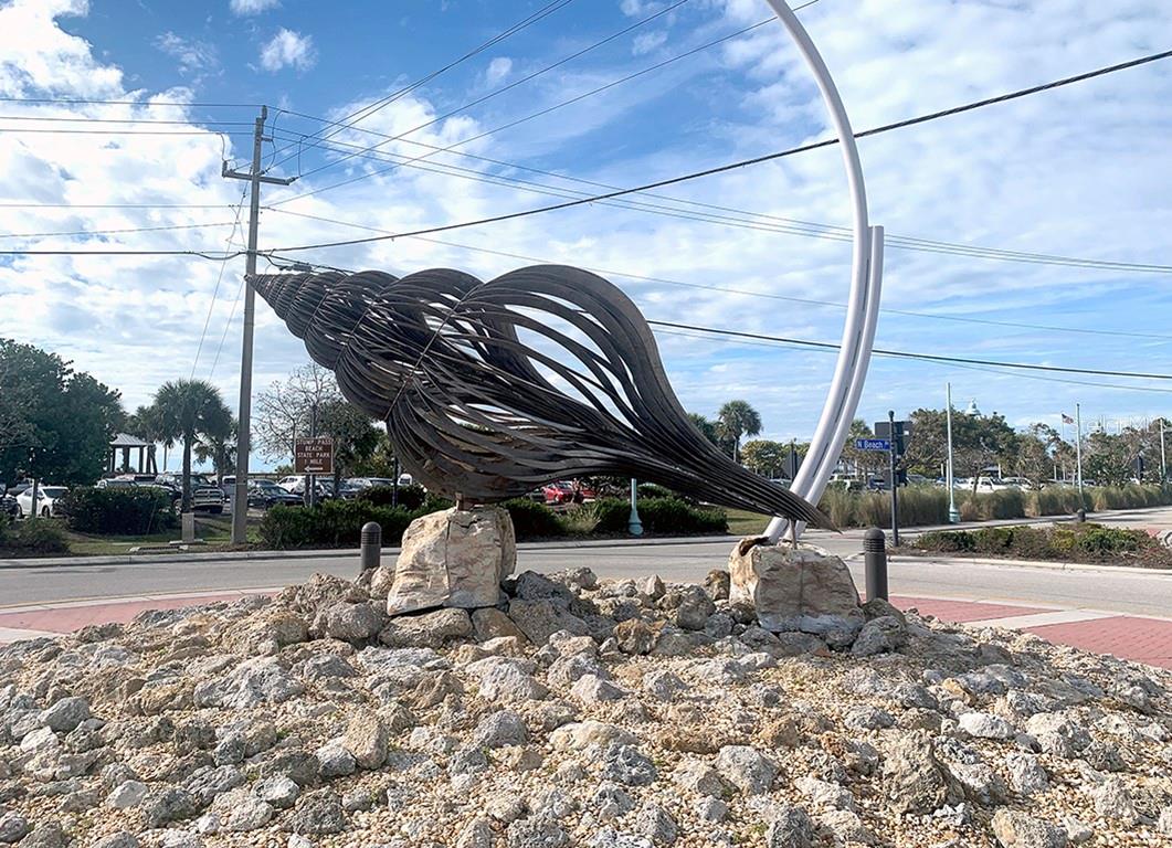 Image 28 of 29 For 324 Green Street