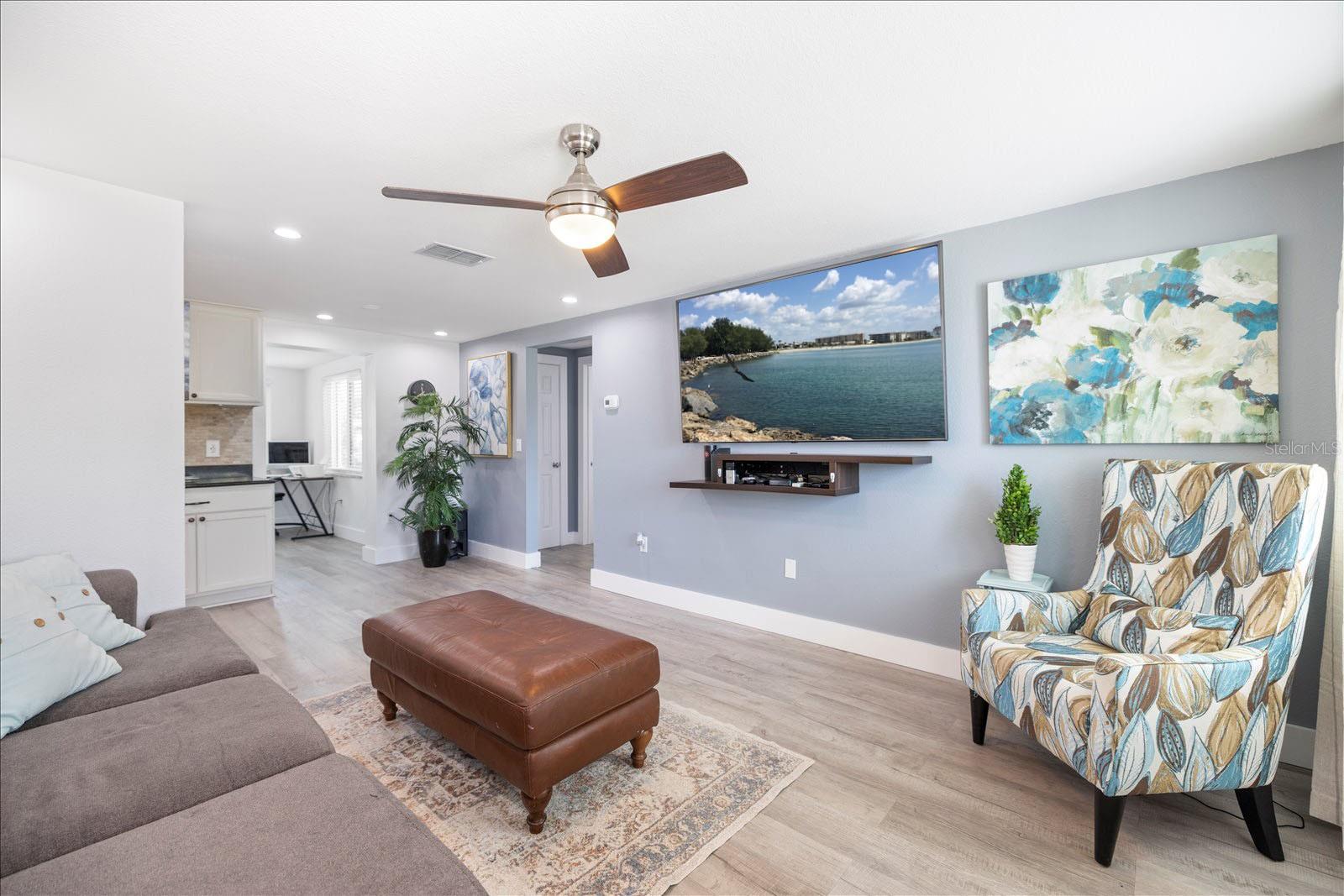 Image 5 of 29 For 324 Green Street