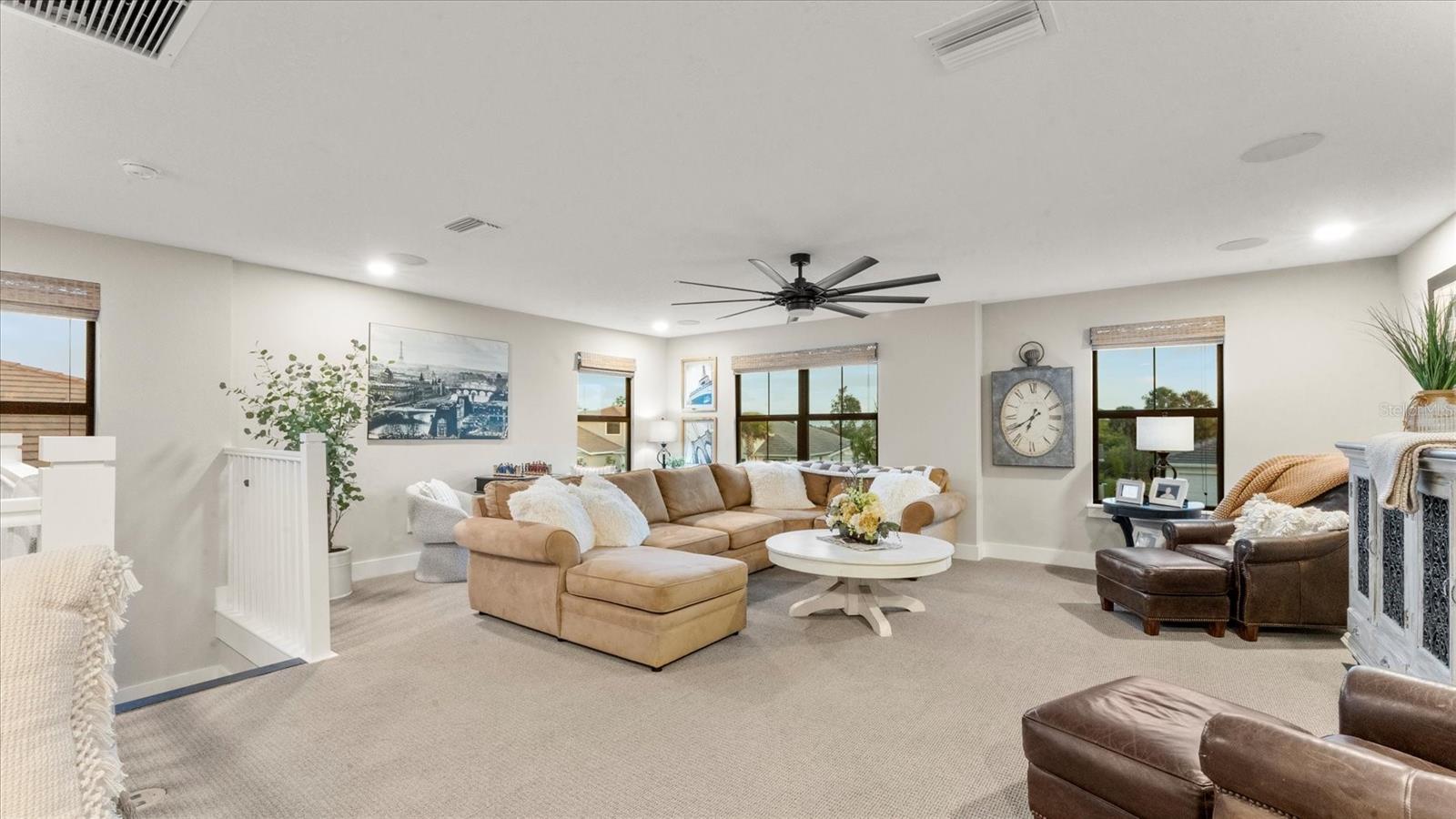 Image 18 of 99 For 12842 Pinnacle Lane