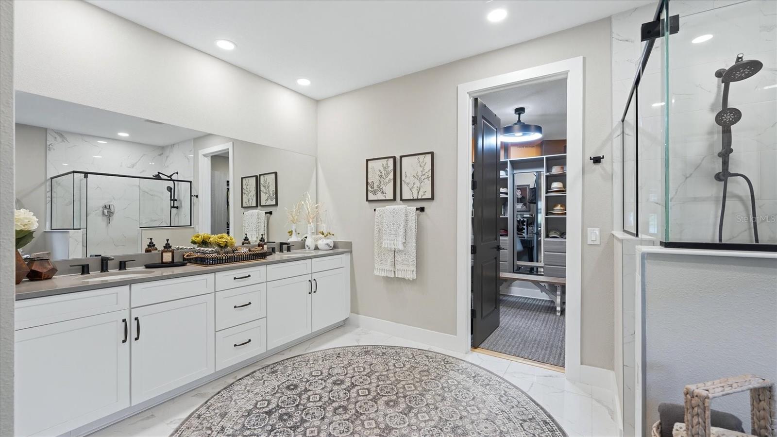 Image 23 of 99 For 12842 Pinnacle Lane