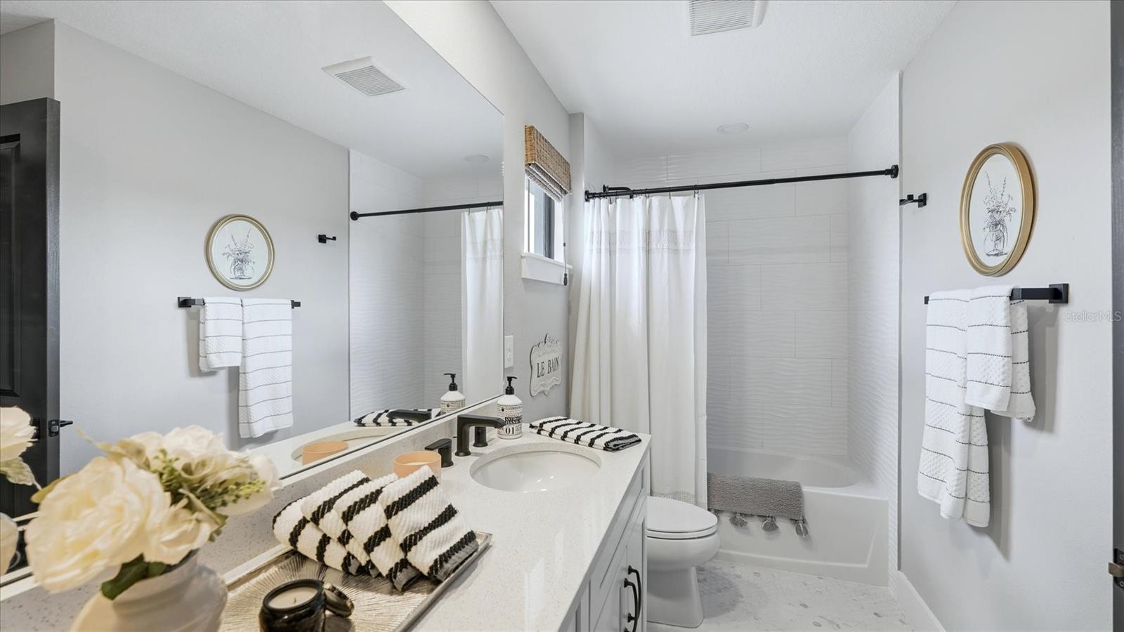 Image 30 of 99 For 12842 Pinnacle Lane