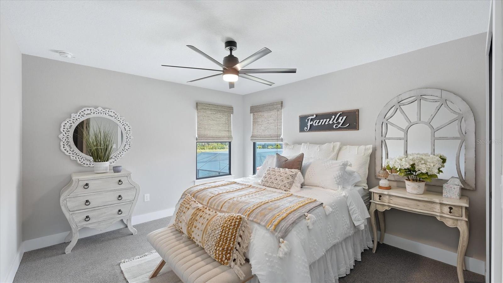 Image 33 of 99 For 12842 Pinnacle Lane