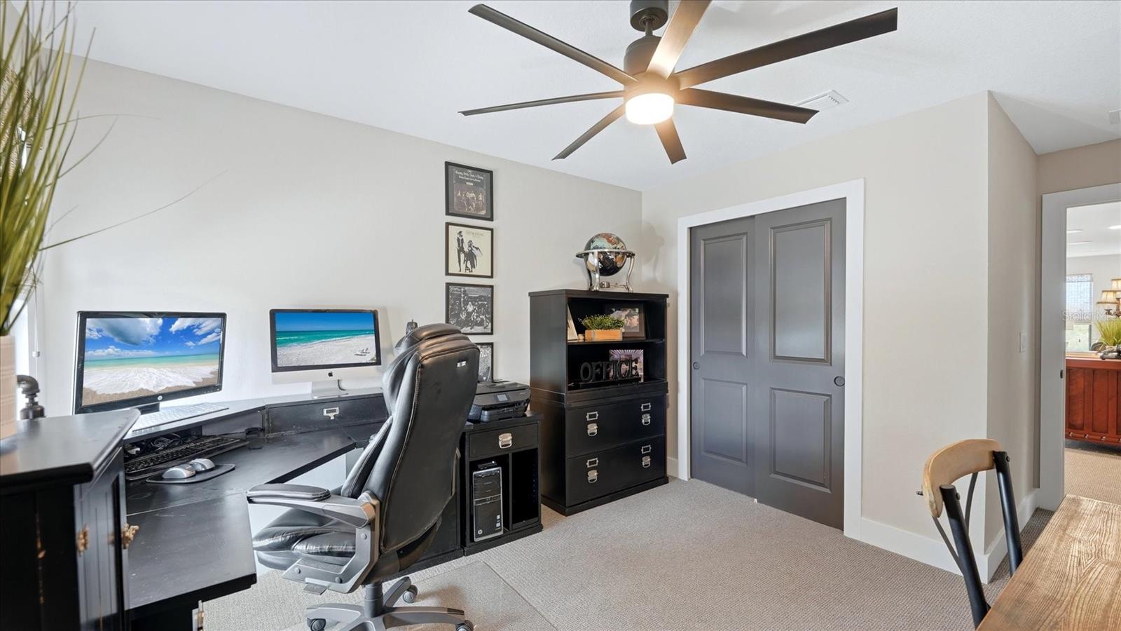 Image 37 of 99 For 12842 Pinnacle Lane