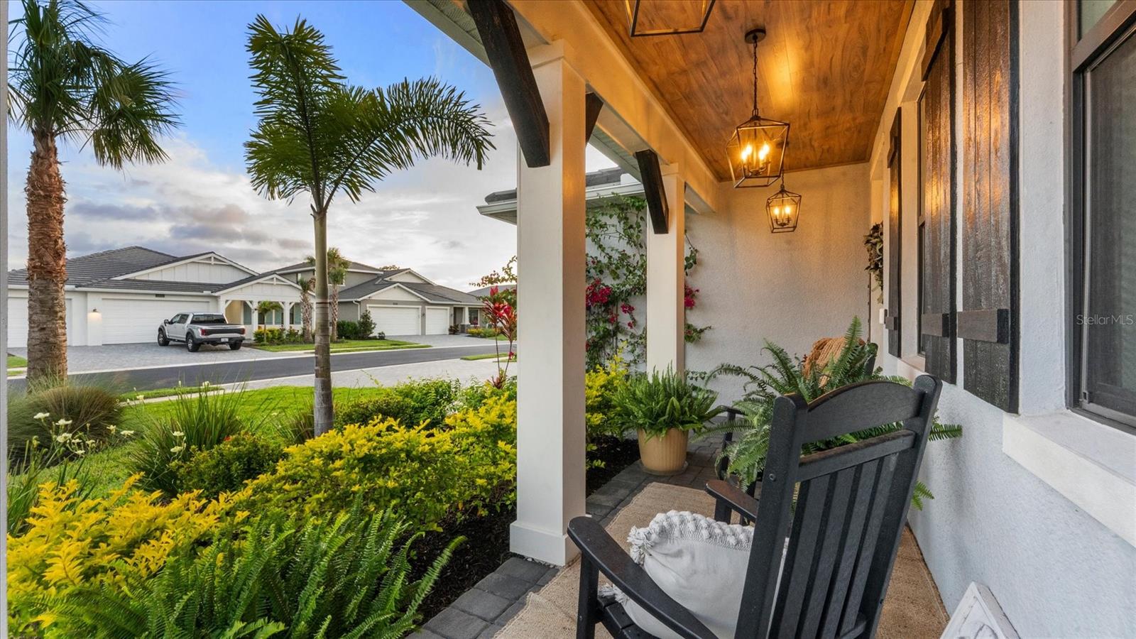 Image 4 of 99 For 12842 Pinnacle Lane