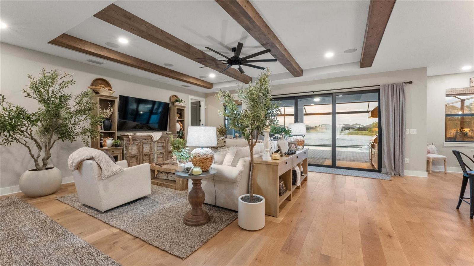 Image 7 of 99 For 12842 Pinnacle Lane