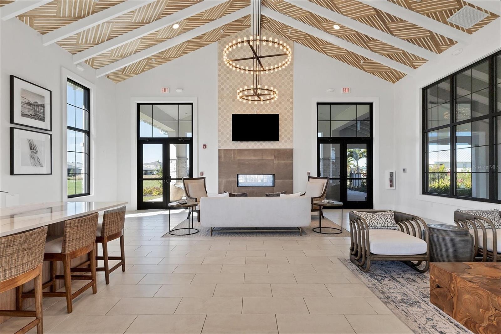 Image 76 of 99 For 12842 Pinnacle Lane