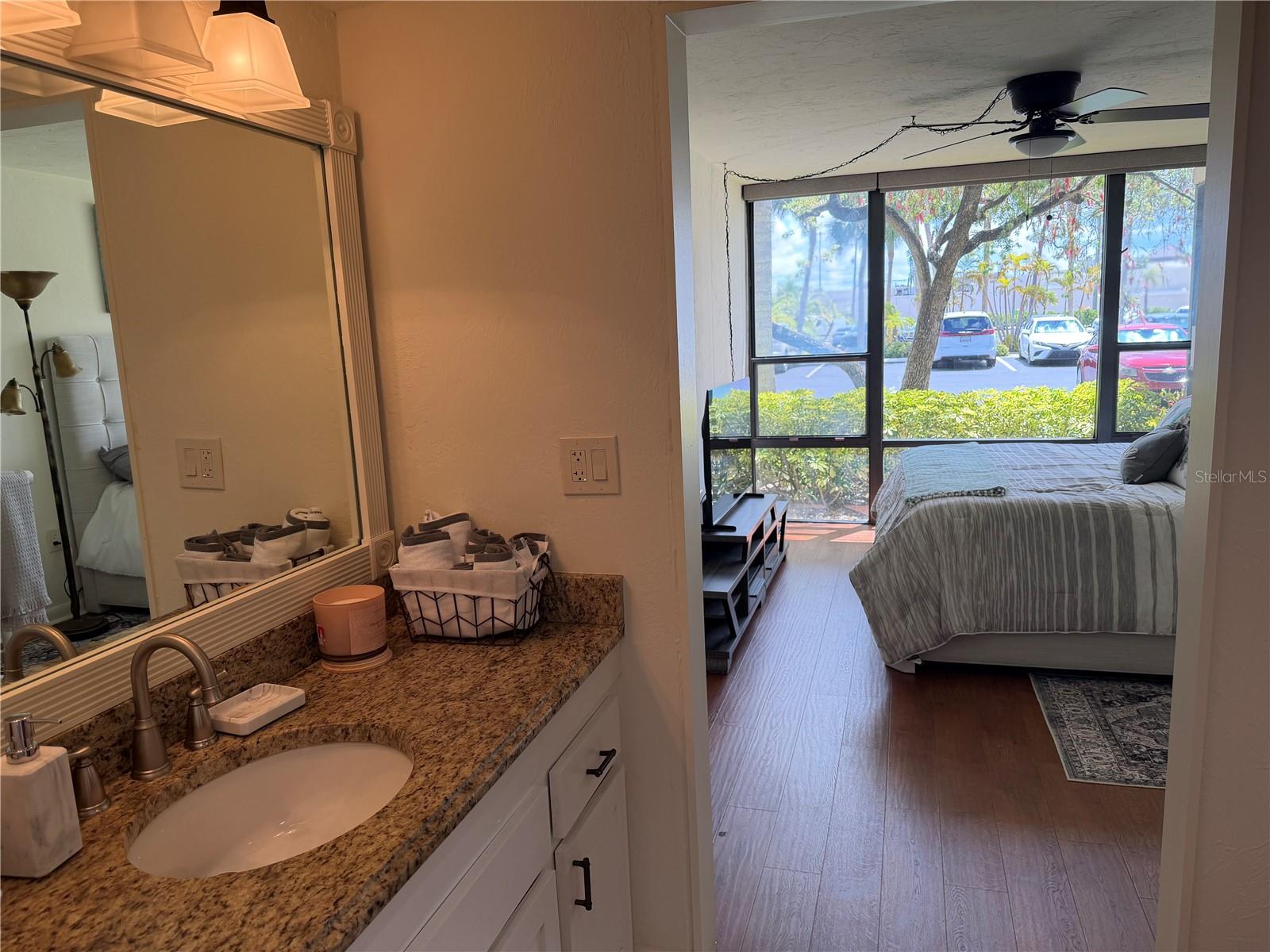 Image 18 of 31 For 618 Bird Bay Drive S 110