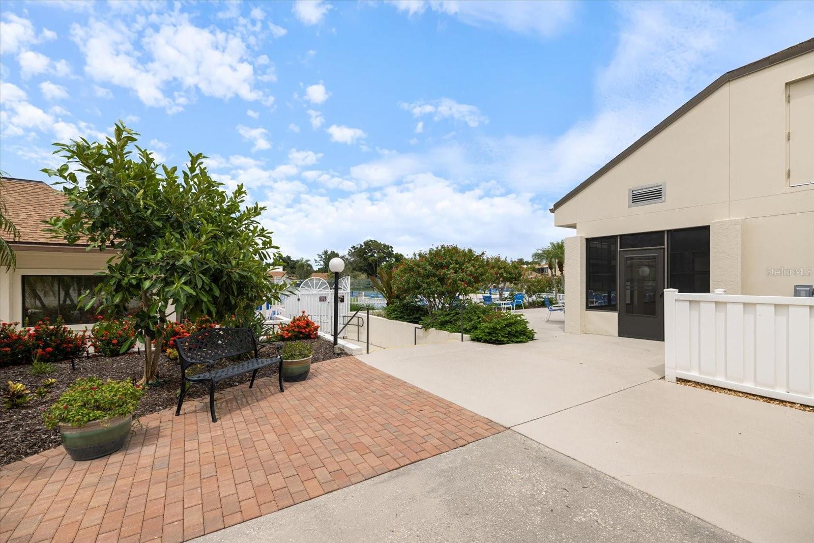 Image 22 of 31 For 618 Bird Bay Drive S 110