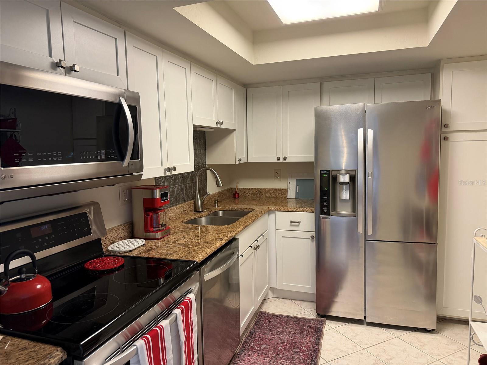 Image 3 of 31 For 618 Bird Bay Drive S 110