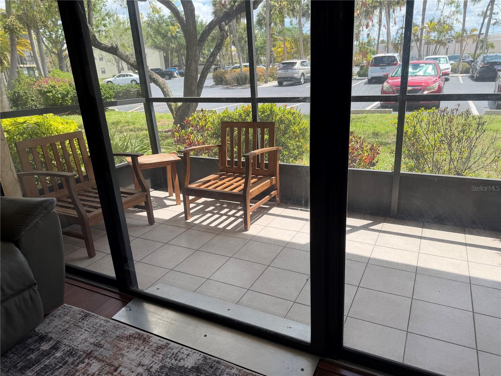 Image 8 of 31 For 618 Bird Bay Drive S 110