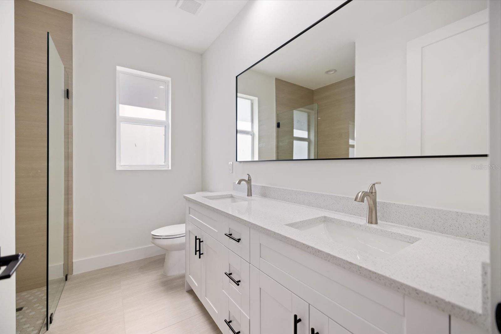 Image 9 of 35 For 4146 New Milford Street