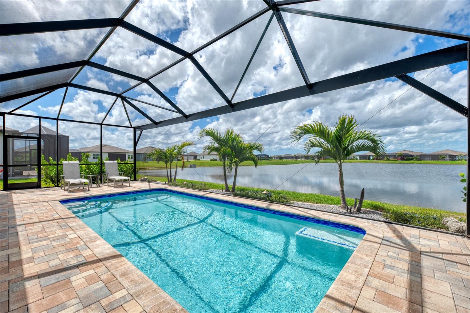 Image 2 of 94 For 9216 Barrier Coast Trail