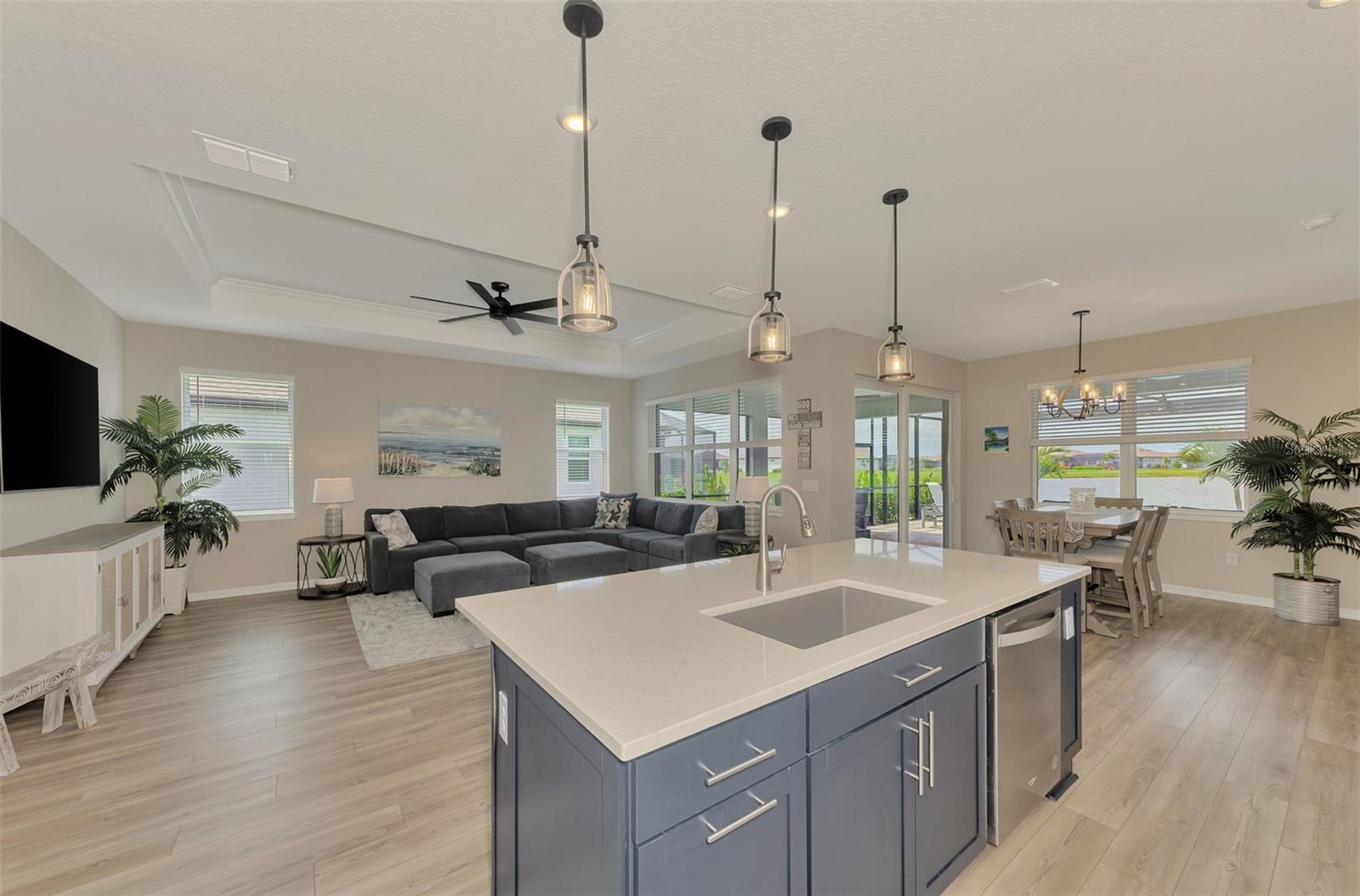 Image 26 of 94 For 9216 Barrier Coast Trail