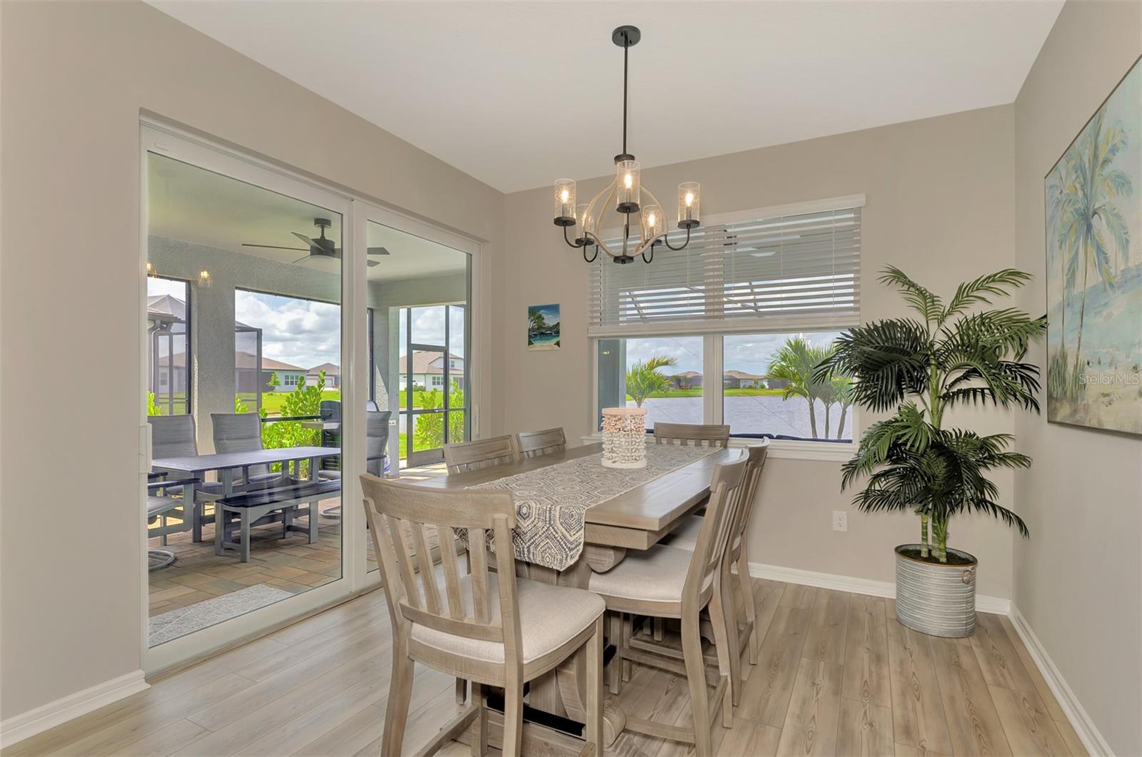 Image 28 of 94 For 9216 Barrier Coast Trail