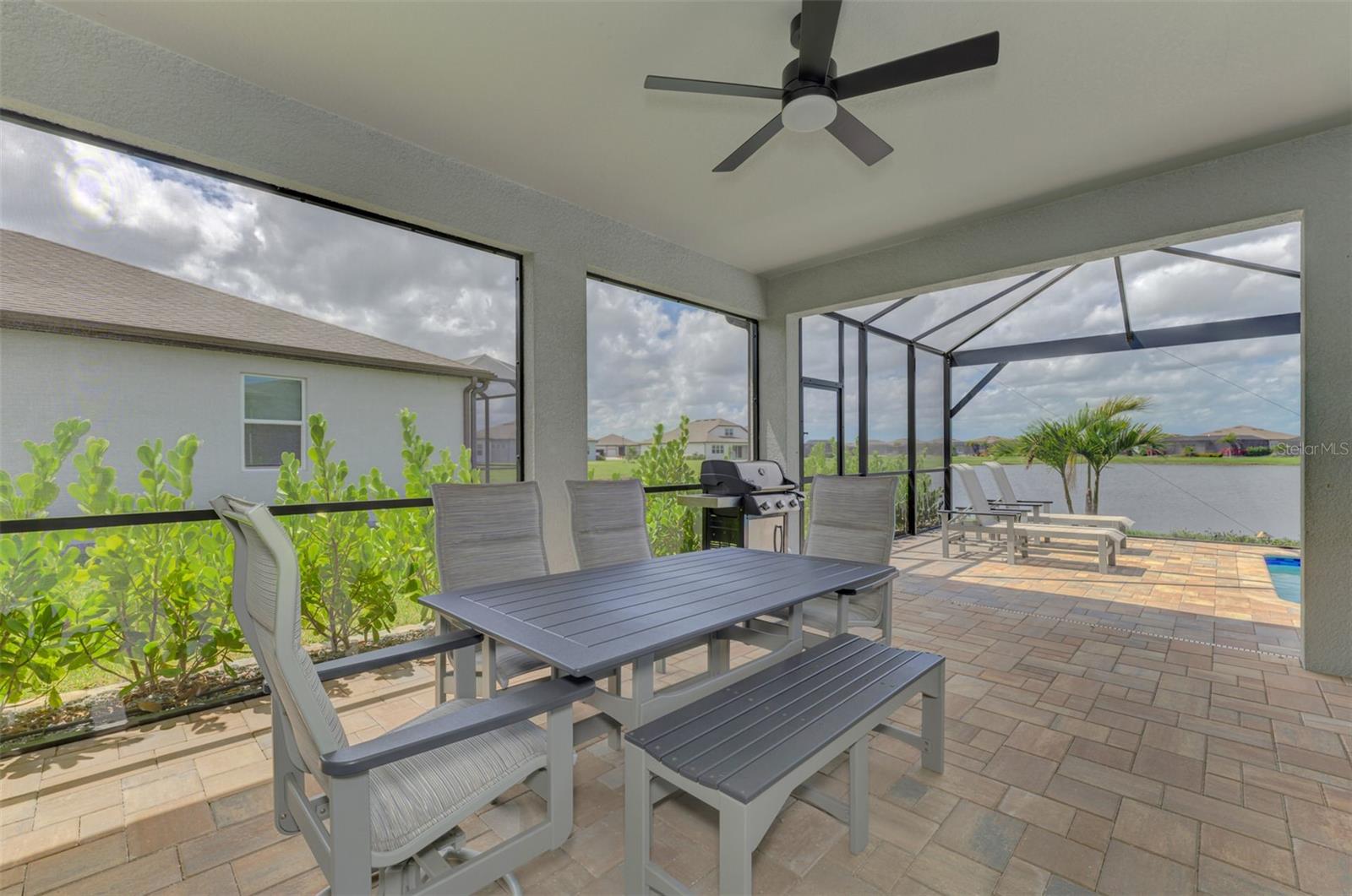 Image 45 of 94 For 9216 Barrier Coast Trail