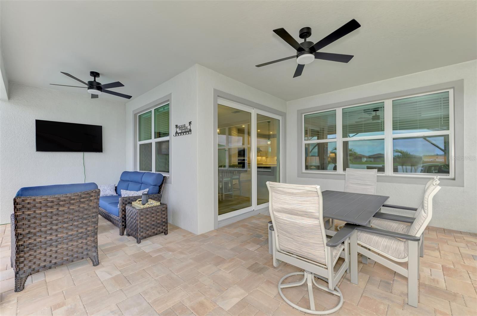 Image 48 of 94 For 9216 Barrier Coast Trail