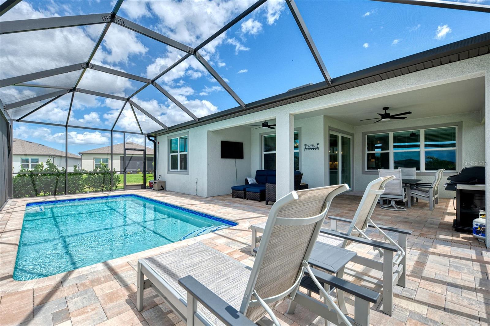 Image 50 of 94 For 9216 Barrier Coast Trail