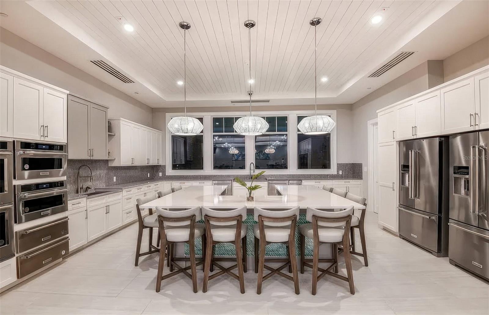 Image 89 of 94 For 9216 Barrier Coast Trail