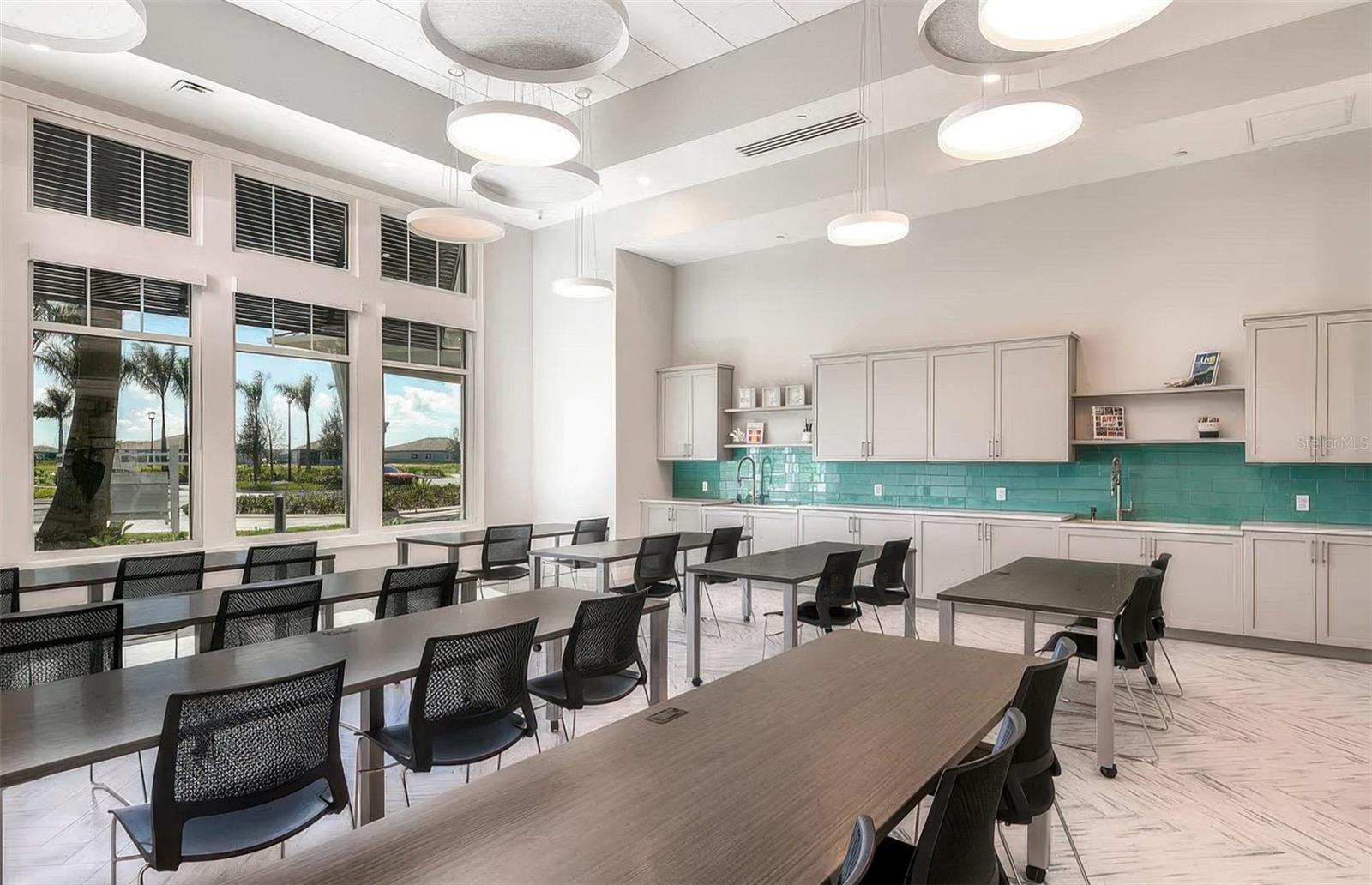 Image 90 of 94 For 9216 Barrier Coast Trail