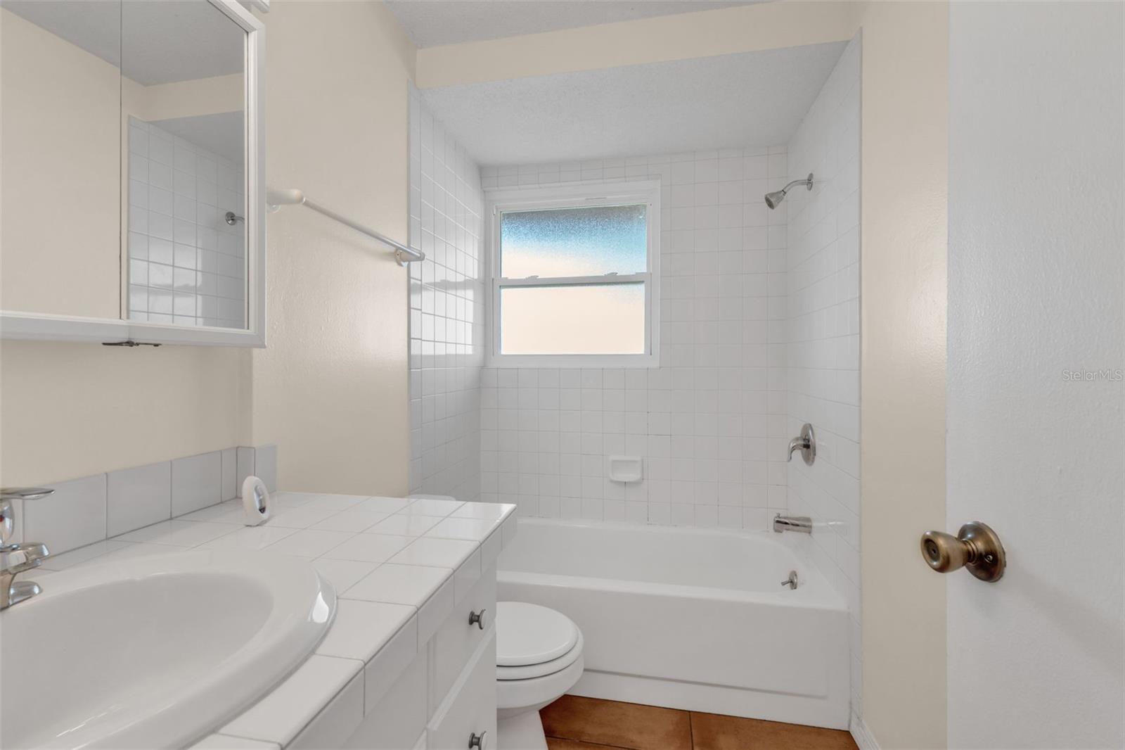 Image 15 of 25 For 1238 Waterside Lane