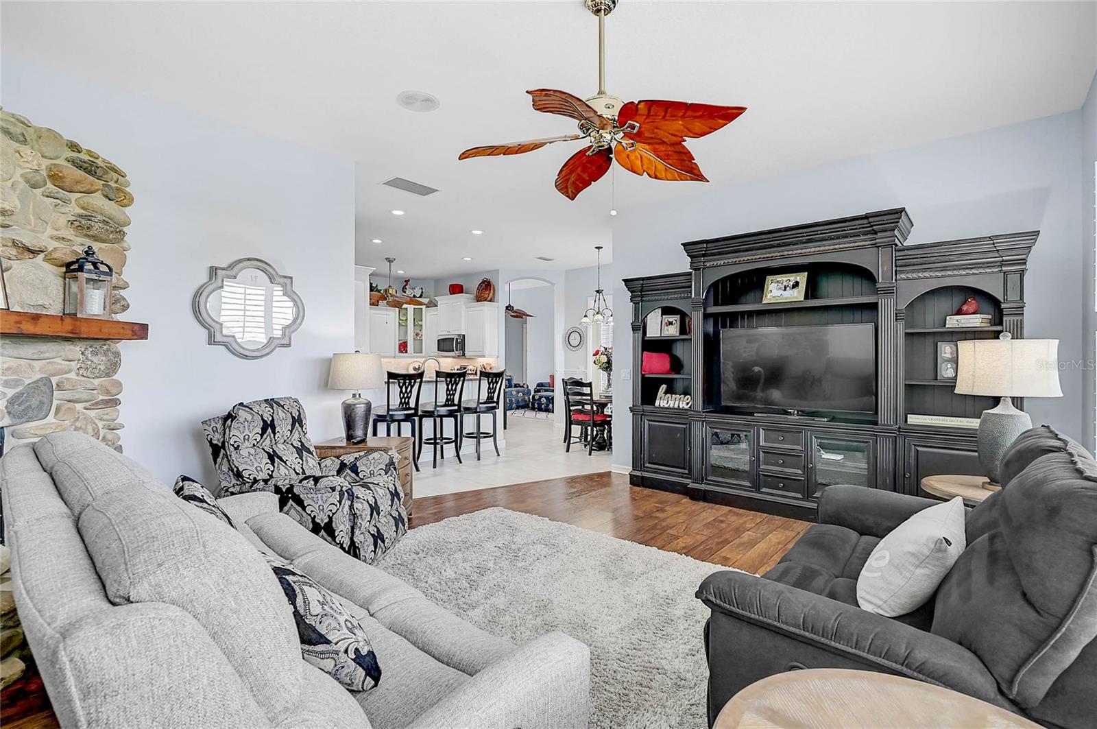 Image 19 of 52 For 5019 Bella Terra Drive