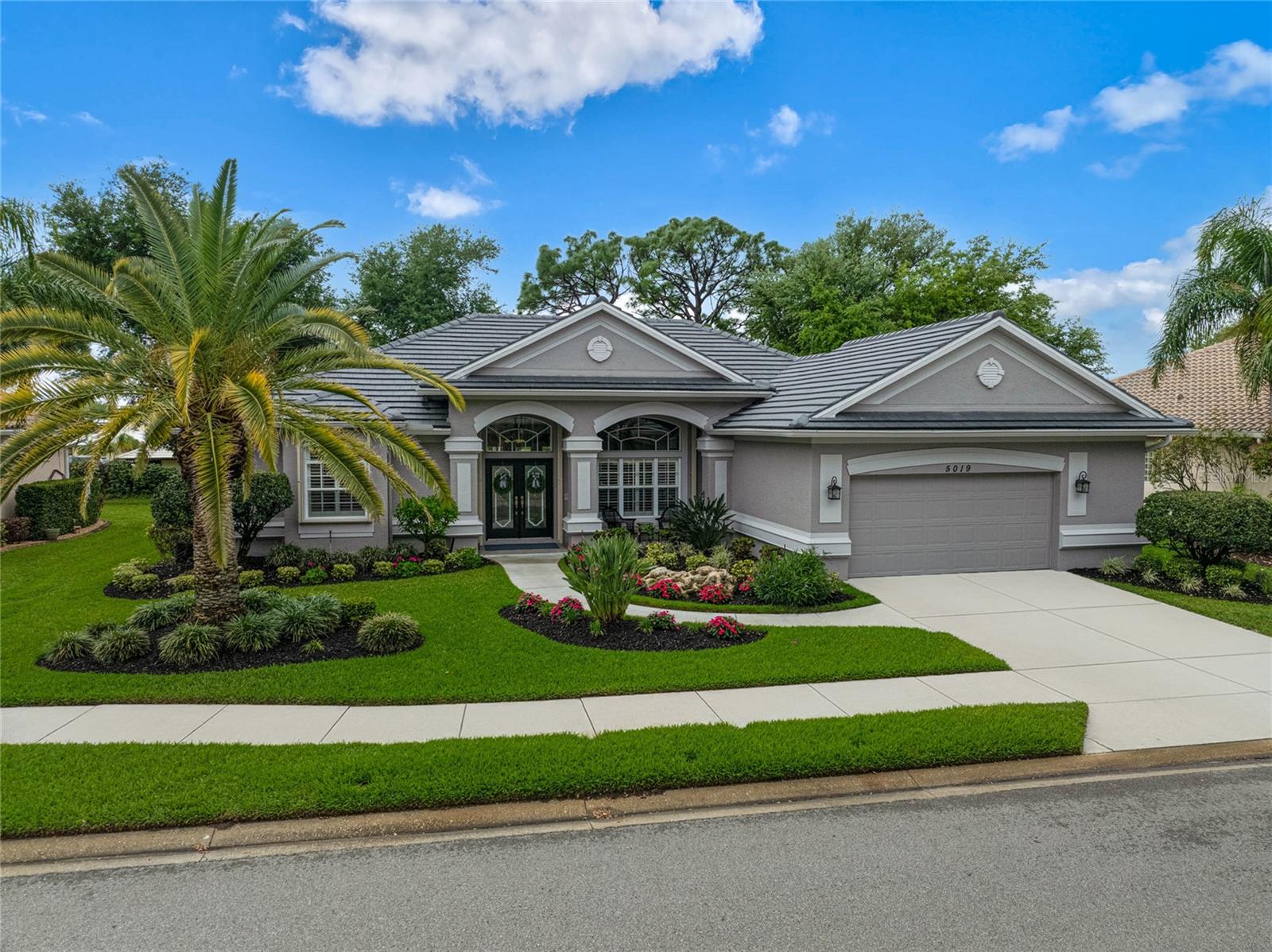 Image 38 of 52 For 5019 Bella Terra Drive