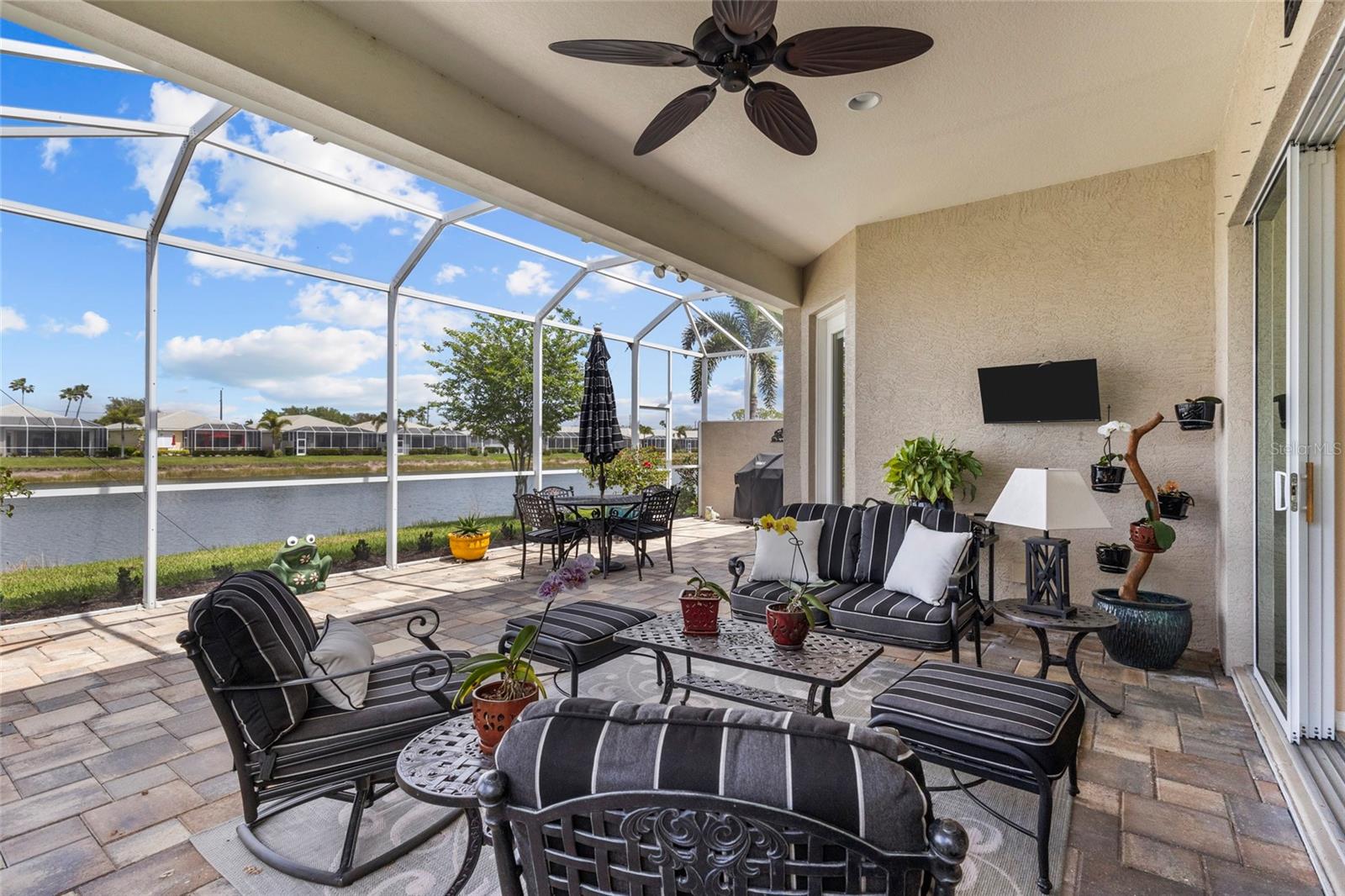 Image 12 of 67 For 11034 Barnsley Drive