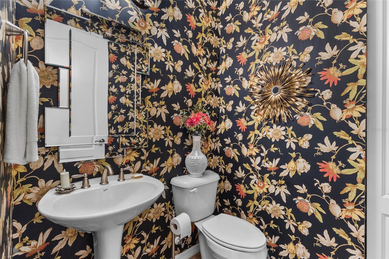 Image 37 of 67 For 11034 Barnsley Drive