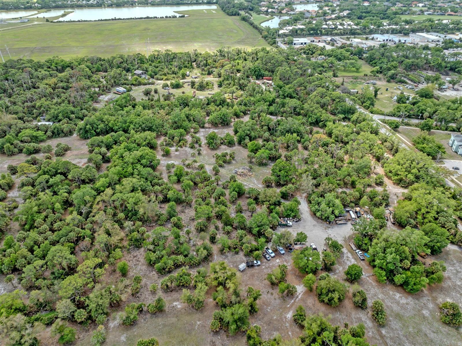 Image 11 of 59 For 400 Havana Road