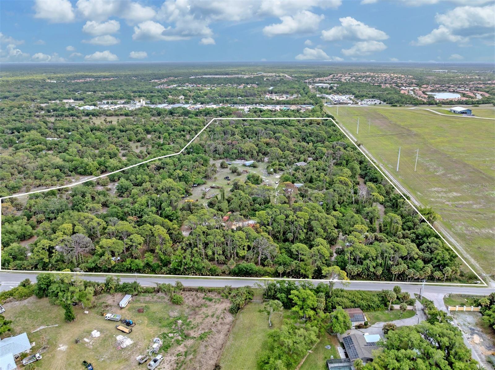 Image 16 of 59 For 400 Havana Road