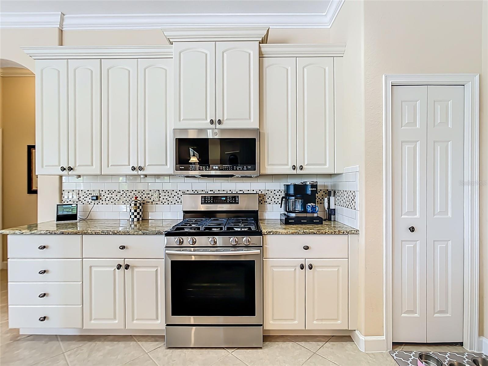 Image 14 of 59 For 114 Rimini Way