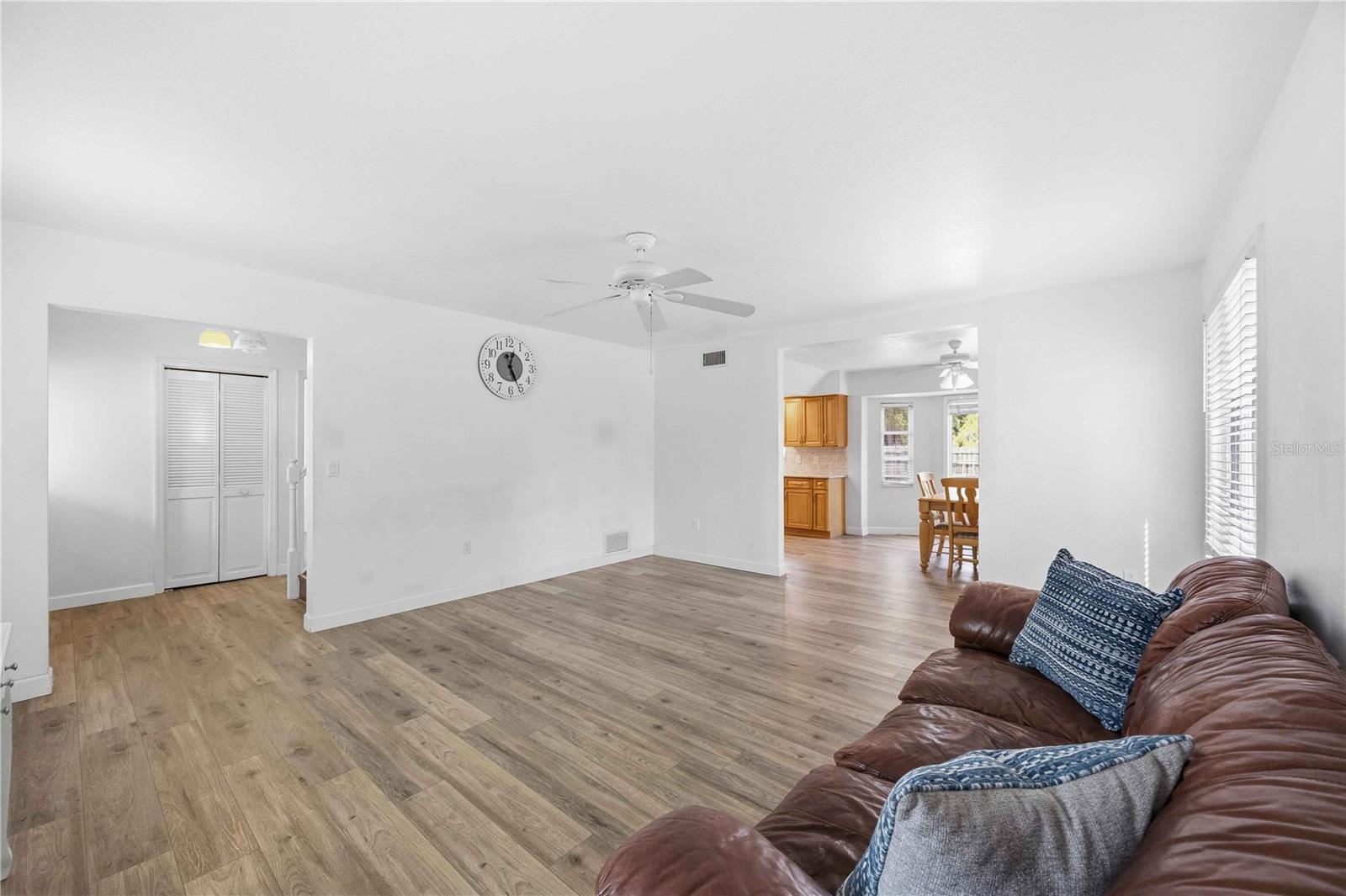 Image 18 of 52 For 17402 Billiar Avenue