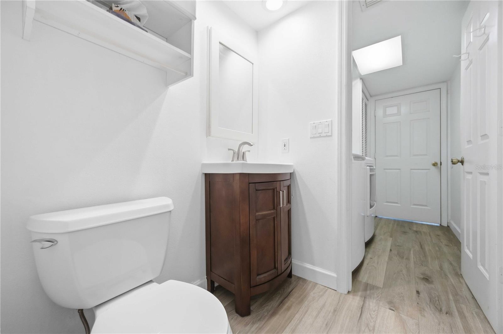 Image 28 of 52 For 17402 Billiar Avenue