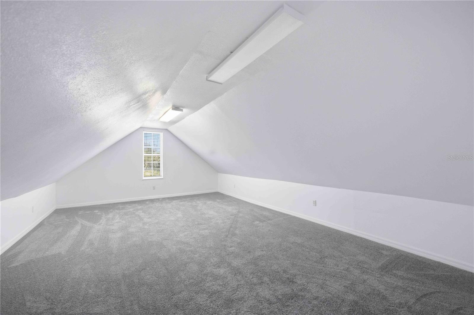 Image 37 of 52 For 17402 Billiar Avenue