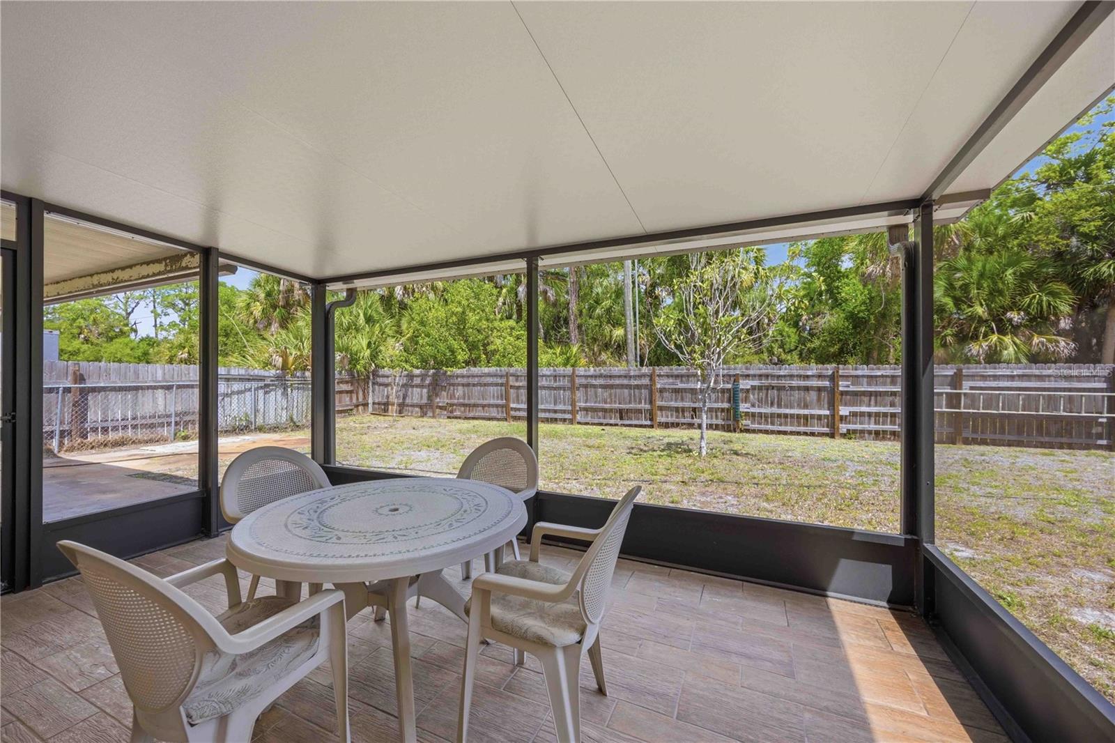 Image 38 of 52 For 17402 Billiar Avenue