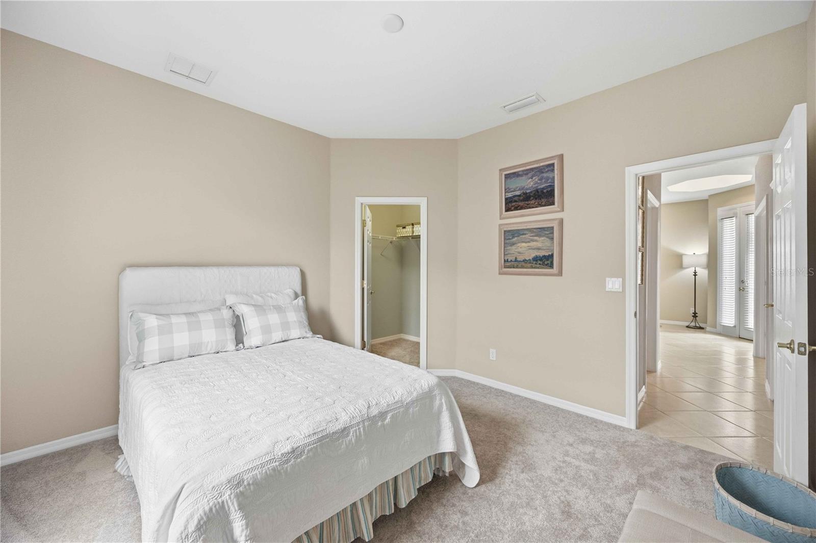 Image 17 of 78 For 1917 Scarlett Avenue