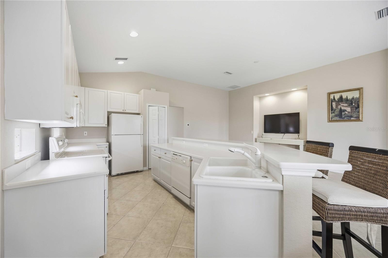 Image 24 of 78 For 1917 Scarlett Avenue